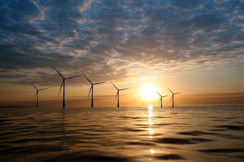 Windturbine on sea